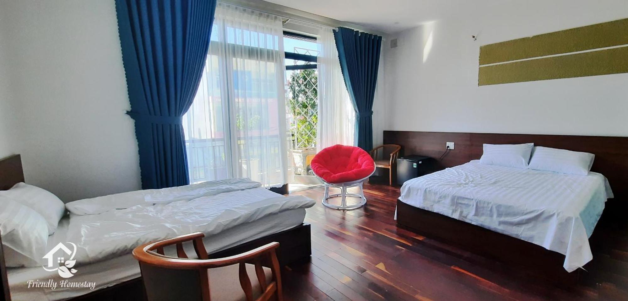 Friendly Homestay Kon Tum Exteriör bild