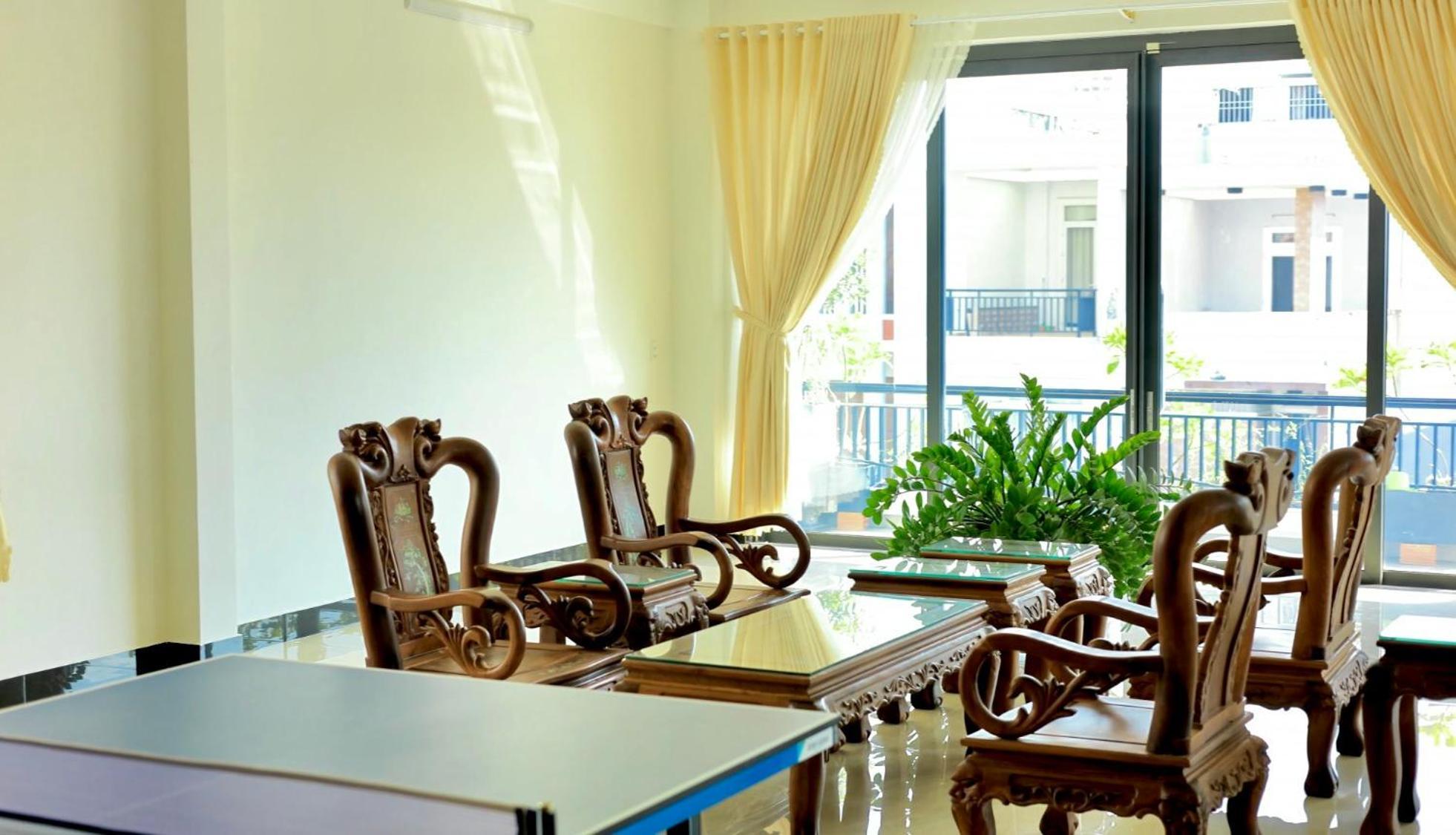 Friendly Homestay Kon Tum Exteriör bild